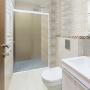 CANCEL PARA BAÑO CORREDIZO PERFIL BLANCO VIDRIO TRANSPARENTE 156 A 160 X 187 CM ALUMINIO