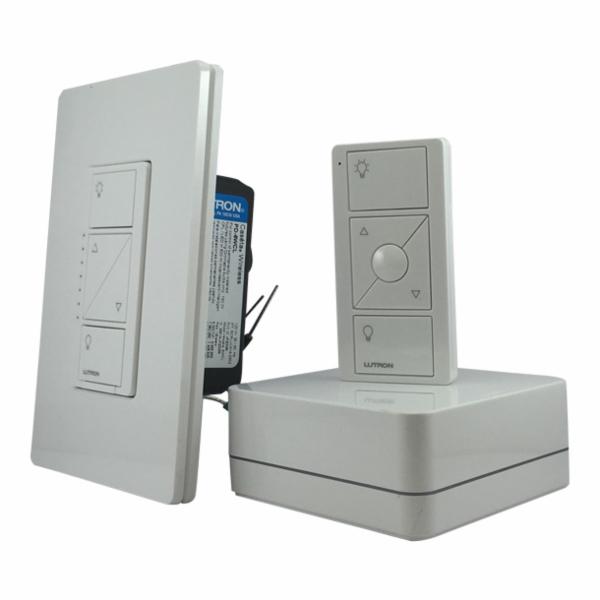 KIT DE PUENTE INTELIGENTE, ATENUADOR, PLACA Y CONTROL REMOTO LUTRON PARA LUCES DE PARED Y TECHO