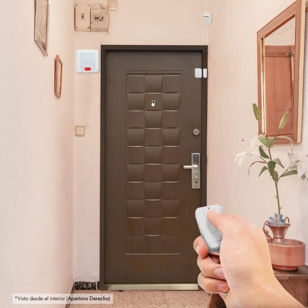 PUERTA EXTERIOR DE SEGURIDAD 16 PASADORES 96 X 213 CM DERECHA EMBERO TIPO MADERA