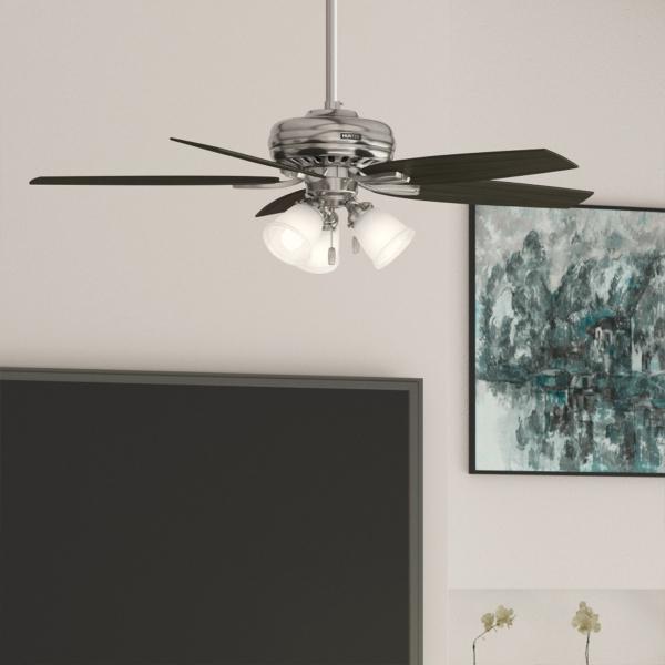 VENTILADOR DE TECHO NEWSOME 52" CLÁSICO PARA INTERIOR CON LUZ LED NEGRO