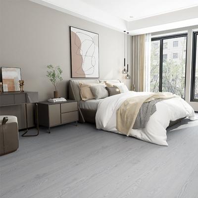 PISO VINÍLICO EN ROLLO AUTOADHERIBLE 60 CM X 2.8 M TIPO MADERA ÁLAMO PACK DE 4 ROLLOS 6.72 M2