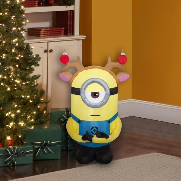 INFLABLE NAVIDEÑO MINION CON LUZ LED 107 CM