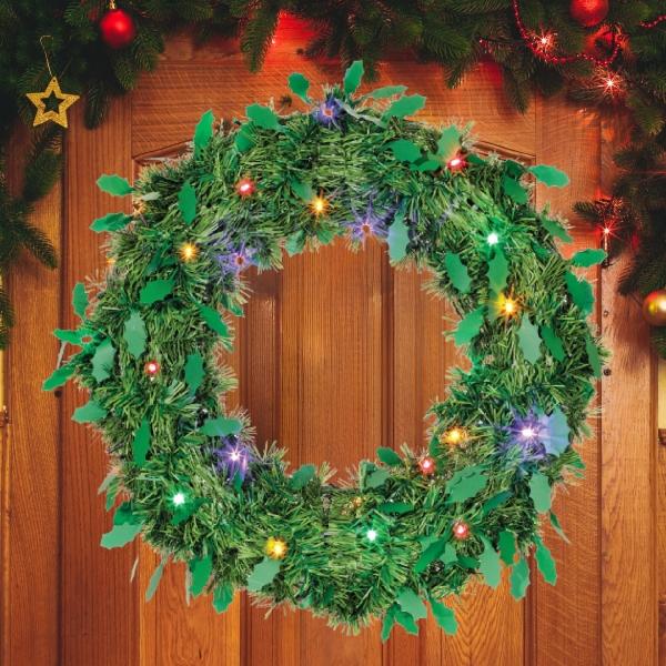 CORONA NAVIDEÑA ILUMINADA LED MULTICOLOR VERDE PINO BOA HOJAS GIGANTES DE 50 CM