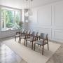SET DE 4 SILLAS DE COMEDOR LESSON DE MADERA DE NOGAL CON TAPIZADO GRIS CLARO