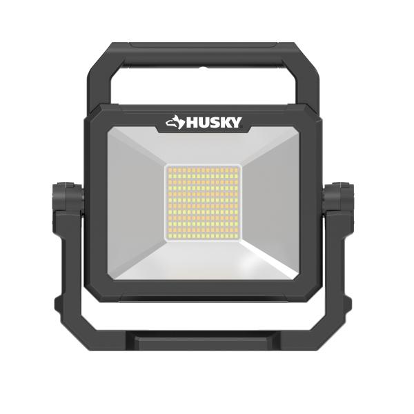 LUZ DE TRABAJO CON CABLE DE 6000 LM NEGRA