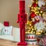 ADORNO DE MESA CASCANUECES NAVIDEÑO VELVET ROJO MADERA 60 CM