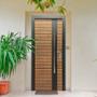 PUERTA EXTERIOR DE SEGURIDAD 10 PASADORES 96 X 213 CM IZQUIERDA MADERA PINO